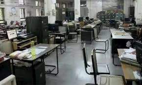 رائٹ سائزنگ: وفاق کی 55 ہزار اسامیاں ختم یا مرحلہ وار ختم کی جارہی ہیں